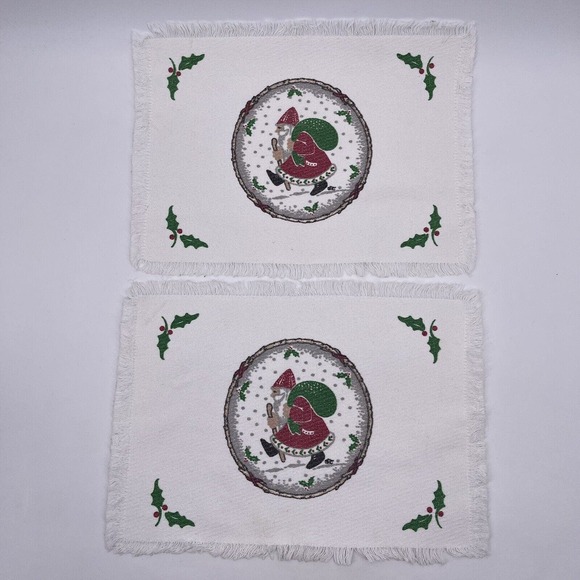 White Christmas Placemats Cotton Santa Mistletoe Holiday 16 x 11 inch Set of 2 - Picture 1 of 5